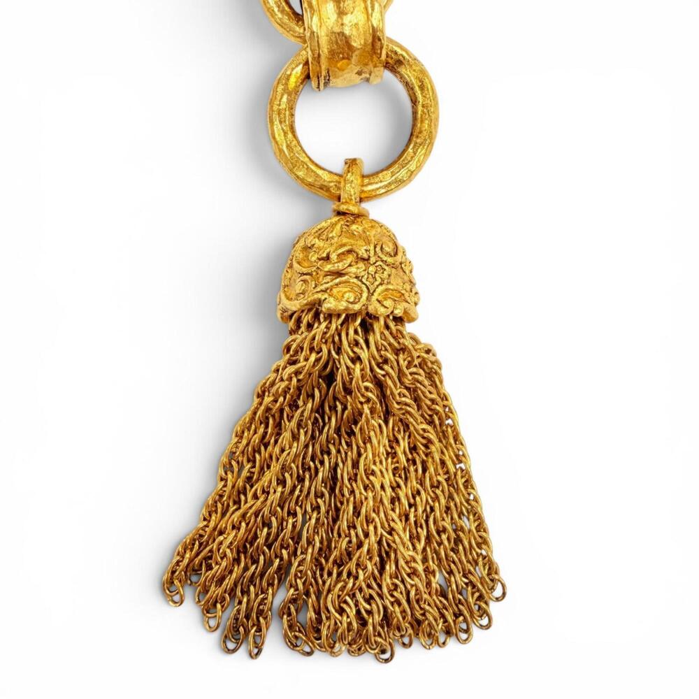 CHANEL Necklace - Picture 8 of 9